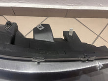 Laden Sie das Bild in den Galerie-Viewer, Frontscheinwerfer Iveco Daily IV 5801473749 Rechts Scheinwerfer Headlight SCH4072454957zz