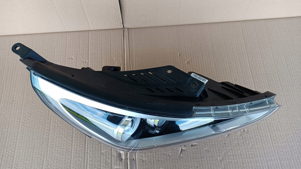 Frontscheinwerfer Hyundai I30 III 92102G4100 92101G4100 LED Rechts oder Links