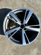 Load image into Gallery viewer, 1x Alufelge 19 Zoll 8.5" 5x112 8V0601025EM Audi A3 Rim Wheel FEL8917112072qi