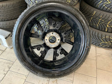 Laden Sie das Bild in den Galerie-Viewer, 1x Alufelge 17 Zoll 7.0" 4x108 32ET Glanz Schwarz 9825165080 Peugeot Rim Wheel FEL7951159731xm