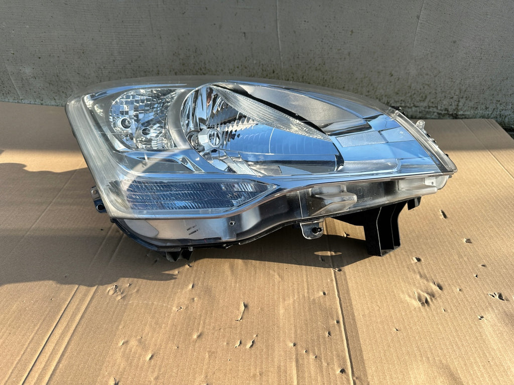 Frontscheinwerfer Citroën Berlingo 9682828180 Rechts Scheinwerfer Headlight SCH8379348752np