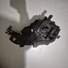 Load image into Gallery viewer, Frontscheinwerfer VW T-Roc 2GA941036P LED Rechts Scheinwerfer Headlight SCH7546530220zg