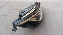 Laden Sie das Bild in den Galerie-Viewer, Frontscheinwerfer VW Golf VIII 5H1941006B 90150891900 Rechts Headlight SCH7168589124co