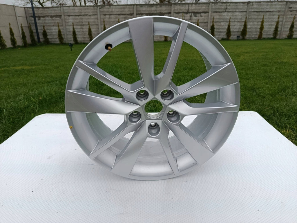1x Alufelge 17 Zoll 5E0601025BG Skoda Octavia Iii Rim Wheel FEL4938769842al