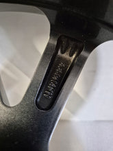 Laden Sie das Bild in den Galerie-Viewer, 1x Alufelge 16 Zoll 6.5&quot; 5x114.3 Mazda Rim Wheel