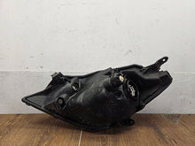 Load image into Gallery viewer, Frontscheinwerfer Toyota Yaris TOL14371 Rechts Scheinwerfer Headlight