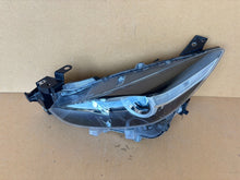 Laden Sie das Bild in den Galerie-Viewer, Frontscheinwerfer Mazda 3 Bm BACS-51040 Links Scheinwerfer Headlight SCH6797317342hy