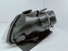 Laden Sie das Bild in den Galerie-Viewer, Frontscheinwerfer Saab 9-3 93 1LL008380-44 155818-00 Xenon Rechts oder Links