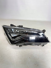 Laden Sie das Bild in den Galerie-Viewer, Frontscheinwerfer Seat Ateca 576941008B 90117434 LED Rechts Headlight SCH7711650561vm