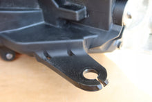 Laden Sie das Bild in den Galerie-Viewer, Frontscheinwerfer Toyota Rav 4 Links Scheinwerfer Headlight