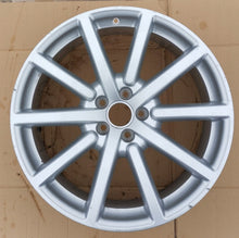 Load image into Gallery viewer, 1x Alufelge 20 Zoll 8.5" 5x112 33ET Glanz Silber 8R0071490C Audi Q5 A8 Rim Wheel FEL2171308678mu