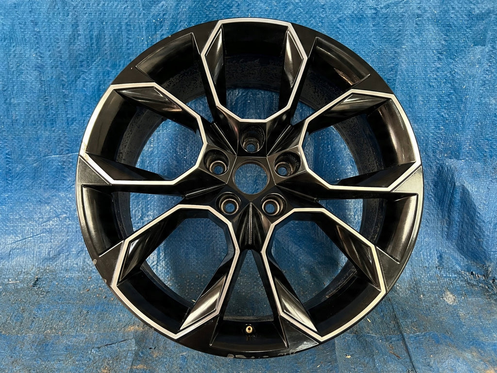 1x Alufelge 19 Zoll 7.5" 5x112 5E0601026AH Skoda Octavia Rim Wheel