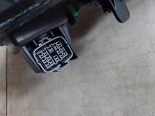 Laden Sie das Bild in den Galerie-Viewer, Frontscheinwerfer Mazda Cx 30 Cx-30 DGJ1-51030-1 Rechts Scheinwerfer Headlight SCH4209501471sh