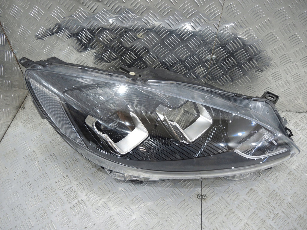 Frontscheinwerfer Ford Kuga LV4B-13W029-AK LV4B-13W030-AK LED Rechts oder Links SCH7825359804yr