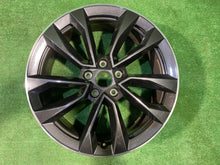 Laden Sie das Bild in den Galerie-Viewer, 1x Alufelge 18 Zoll 7.0" 5x112 45ET 57A601025AS Skoda Karoq Rim Wheel FEL1885529315bj