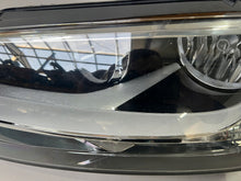 Laden Sie das Bild in den Galerie-Viewer, Frontscheinwerfer VW Jetta Links Scheinwerfer Headlight