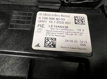 Laden Sie das Bild in den Galerie-Viewer, Frontscheinwerfer Mercedes-Benz W206 A2069068003 Rechts Scheinwerfer Headlight SCH7977830906yn