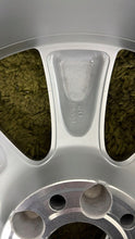 Load image into Gallery viewer, 1x Alufelge 18 Zoll 9.5" 5x112 33ET Silber A2194010602 Mercedes-Benz Cls C219 FEL6744803275vp