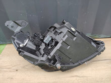 Laden Sie das Bild in den Galerie-Viewer, Frontscheinwerfer Peugeot 2008 208 II 9841642080 LED Links Headlight SCH2636159134je