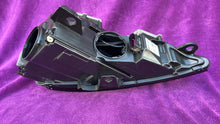 Laden Sie das Bild in den Galerie-Viewer, Frontscheinwerfer Audi A3 8V0941006 Xenon Rechts Scheinwerfer Headlight