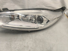 Laden Sie das Bild in den Galerie-Viewer, Frontscheinwerfer Ford Fiesta I Links Scheinwerfer Headlight SCH3387348861zd