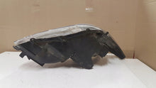 Laden Sie das Bild in den Galerie-Viewer, Frontscheinwerfer Toyota Prius A045053 Links Scheinwerfer Headlight SCH4534737888gj