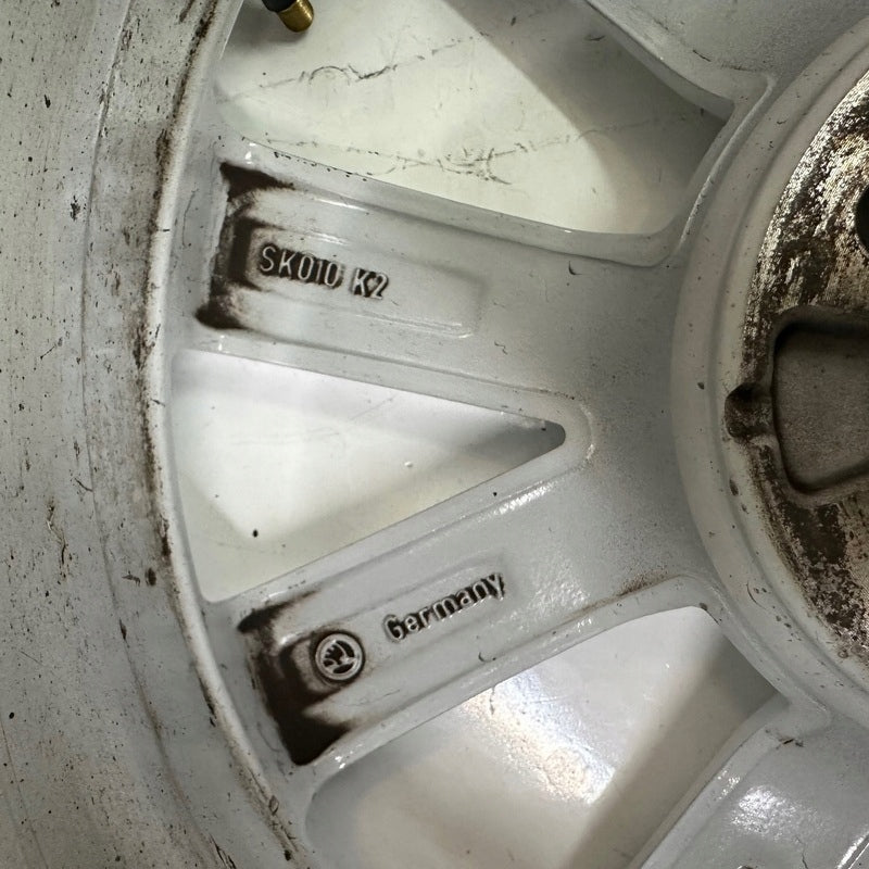 1x Alufelge 16 Zoll 7.0" 5x100 Weiß 5JA601025B Skoda Rim Wheel FEL8610660284vp