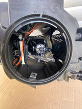 Laden Sie das Bild in den Galerie-Viewer, Frontscheinwerfer BMW X5 F15 7290049 Links Scheinwerfer Headlight SCH7706829010hv