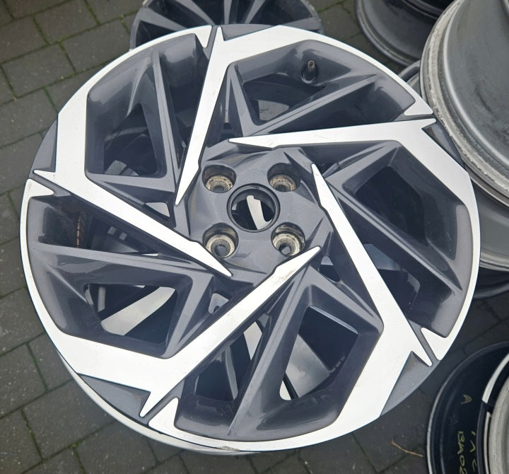 1x Alufelge 17 Zoll 7.0" 5x114.3 54ET Glanz 52910-Q0300 Hyundai I20 Mg Rim Wheel FEL8773642052th