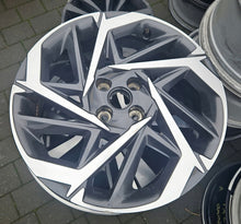 Laden Sie das Bild in den Galerie-Viewer, 1x Alufelge 17 Zoll 7.0" 5x114.3 54ET Glanz 52910-Q0300 Hyundai I20 Mg Rim Wheel FEL8773642052th