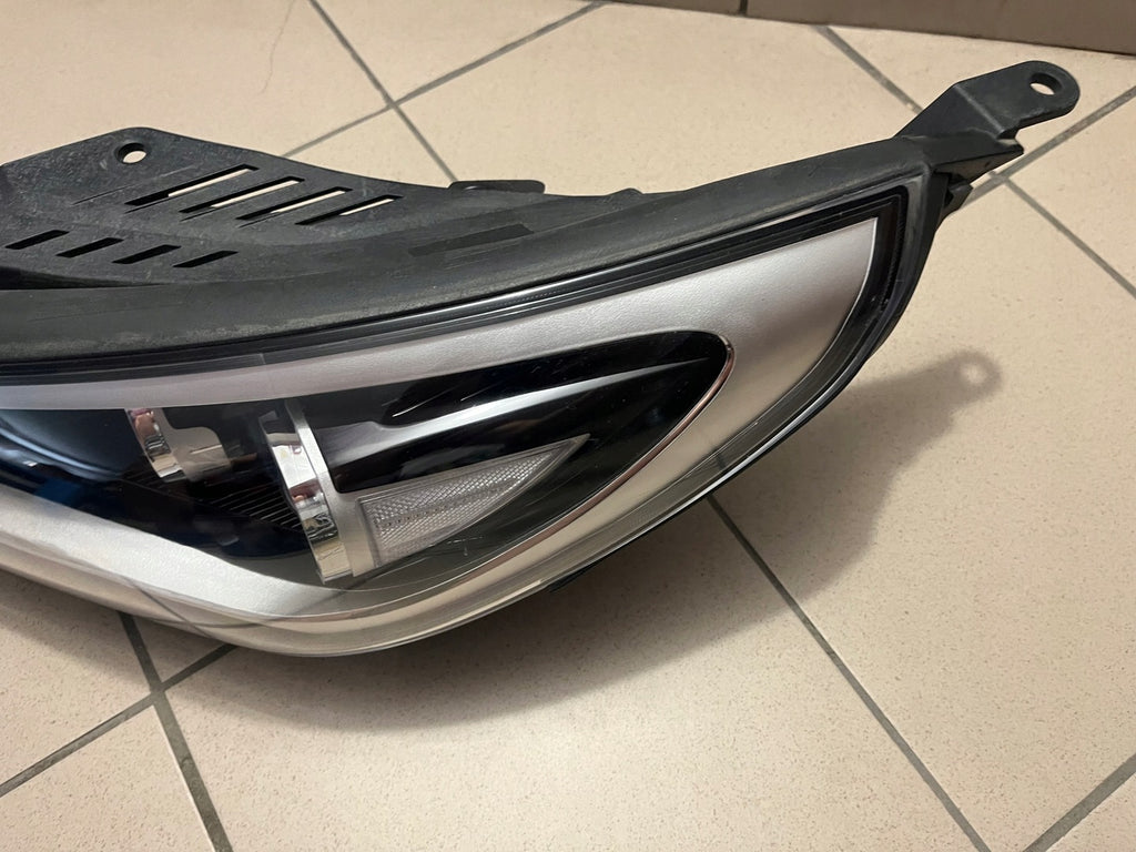 Frontscheinwerfer Hyundai I30 III 92102-G4100 Links Scheinwerfer Headlight