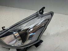 Laden Sie das Bild in den Galerie-Viewer, Frontscheinwerfer Toyota Prius Plus LED Ein Stück (Rechts oder Links) Headlight SCH3122120758wc