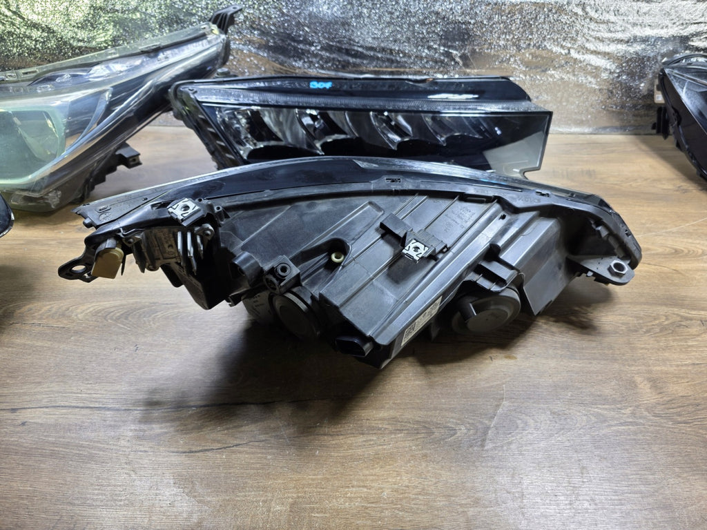 Frontscheinwerfer VW Golf VIII 5H1941005C Links Scheinwerfer Headlight SCH4624897647nx