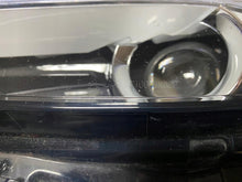 Laden Sie das Bild in den Galerie-Viewer, Frontscheinwerfer Mazda 3 BCJH-51040 LED Links Scheinwerfer Headlight SCH8900424249hd
