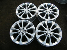 Laden Sie das Bild in den Galerie-Viewer, 4x Alufelge 17 Zoll 6.5" 5x112 38ET Schwarz Mercedes-Benz Viano Rim Wheel FEL8247879226yj