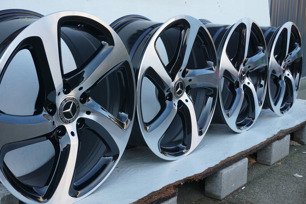 4x Alufelge 18 Zoll 8.0" 5x112 43ET Glanz Schwarz A2134013200 Mercedes-Benz W213