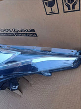 Load image into Gallery viewer, Frontscheinwerfer Toyota Corolla 81170-02L50 Links Scheinwerfer Headlight SCH4119867372mf