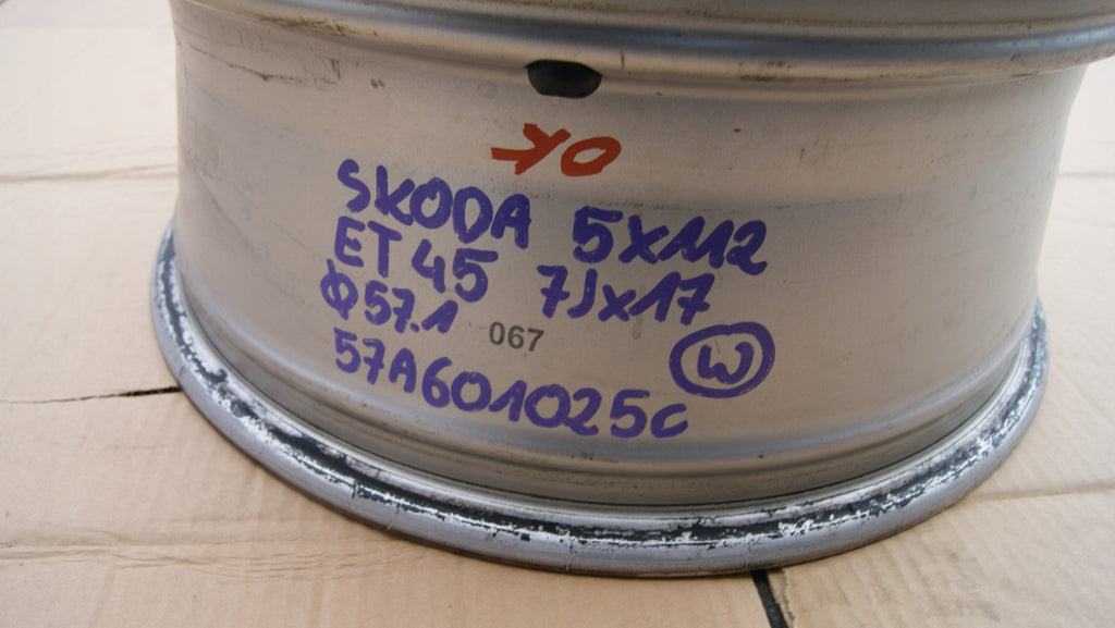 1x Alufelge 17 Zoll 7.0" 5x112 45ET 57A601025C Skoda Karoq Rim Wheel