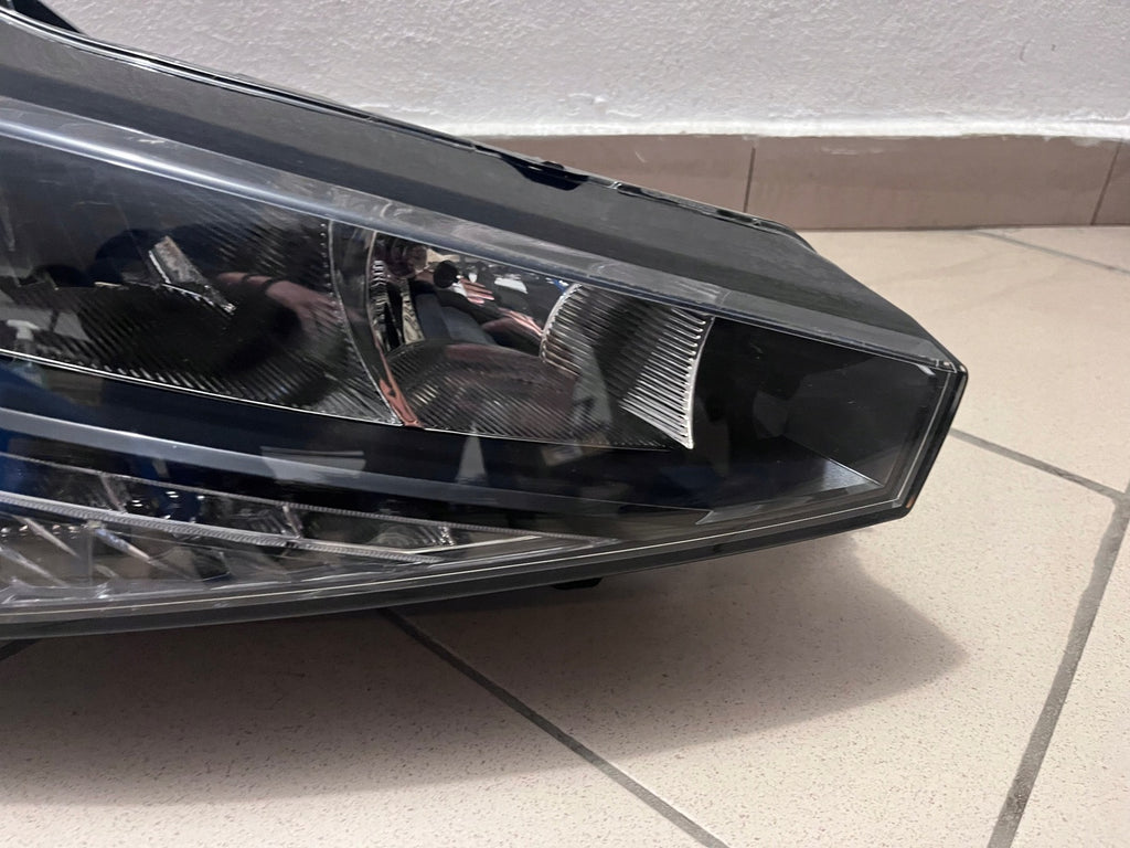 Frontscheinwerfer Skoda Scala 657941016 Full LED Rechts Scheinwerfer Headlight SCH3012863870lk