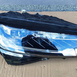 Frontscheinwerfer Skoda Superb III 2308202311502040001 Full LED Rechts Headlight SCH3619643492et