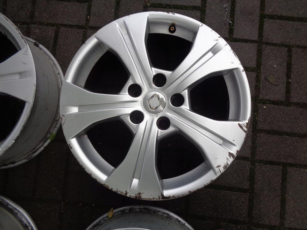 4x Alufelge 17 Zoll 7.0" 5x114.3 49ET 403000067 Renault Megane Iii Rim Wheel