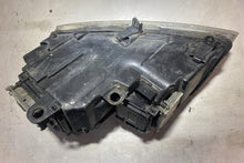 Laden Sie das Bild in den Galerie-Viewer, Frontscheinwerfer Audi A8 158128-00RE Rechts Scheinwerfer Headlight SCH2806859998tq