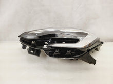 Laden Sie das Bild in den Galerie-Viewer, Frontscheinwerfer Renault Clio I V 260609987R 260100902R LED Ein Satz Headlight SCH7171655549rq