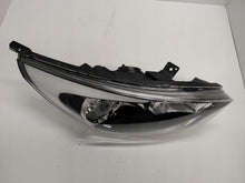 Laden Sie das Bild in den Galerie-Viewer, Frontscheinwerfer Kia Rio III Rechts Scheinwerfer Headlight SCH6459589184ml