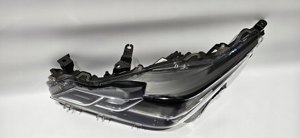 Frontscheinwerfer Toyota Corolla 81150-02T31 FALSE Scheinwerfer Headlight SCH5641128028mf