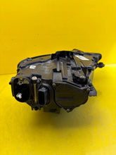 Load image into Gallery viewer, Frontscheinwerfer Audi A3 Links Scheinwerfer Headlight SCH7338030831mc