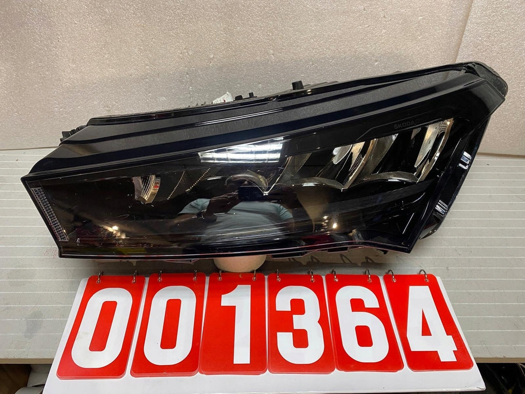 Frontscheinwerfer Skoda Enyaq 5LB941015F Full LED Links Scheinwerfer Headlight SCH3070757774zc