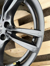Load image into Gallery viewer, 1x Alufelge 18 Zoll 8.5" 5x120 47ET 7845881 BMW 3 F30 F31 Rim Wheel FEL5188858147mo