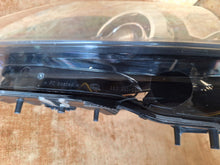 Laden Sie das Bild in den Galerie-Viewer, Frontscheinwerfer Opel Astra 1ZS008710-321 Xenon Links Scheinwerfer Headlight SCH9093623940qp