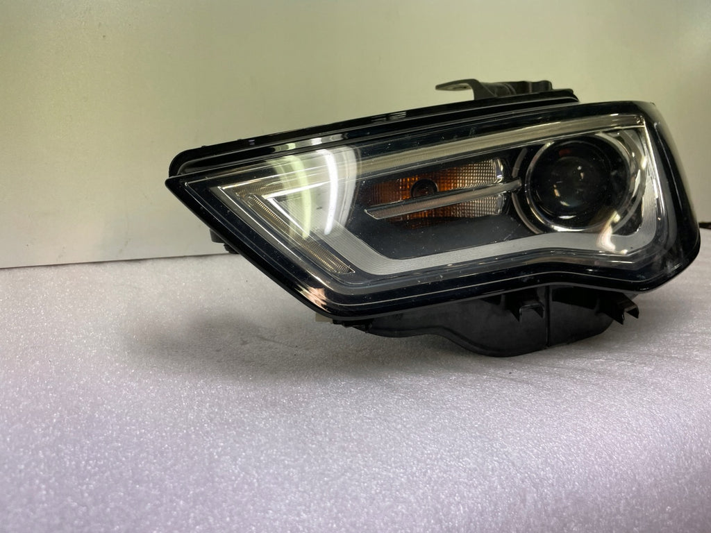 Frontscheinwerfer Audi A3 8V0941005KOD 85122000 Xenon Links Headlight SCH4207973918qz